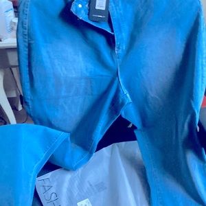 Fashion, nova, high-rise flare, jeans / light blue/wash👖